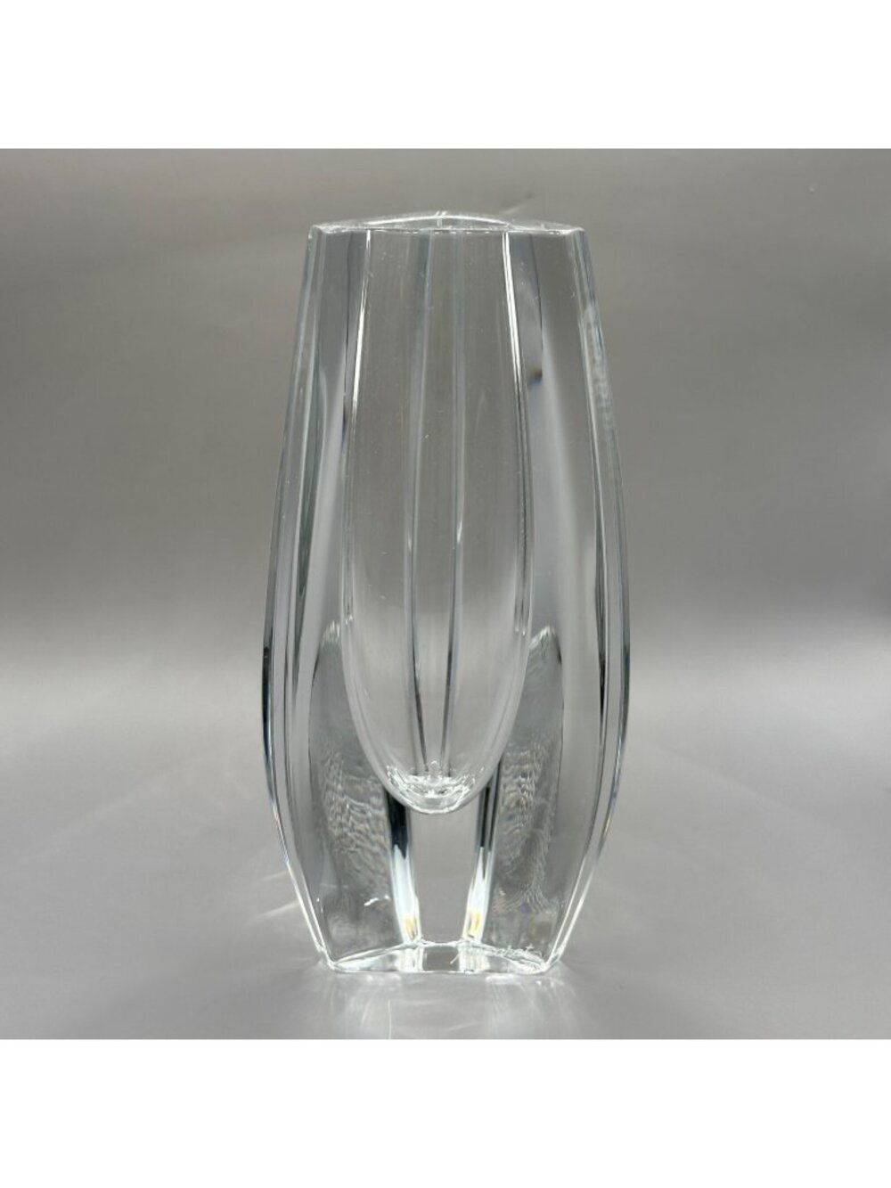 Baccarat Signed Bouton D'Or Gold Button Triangular Art Glass Crystal Vase 6"